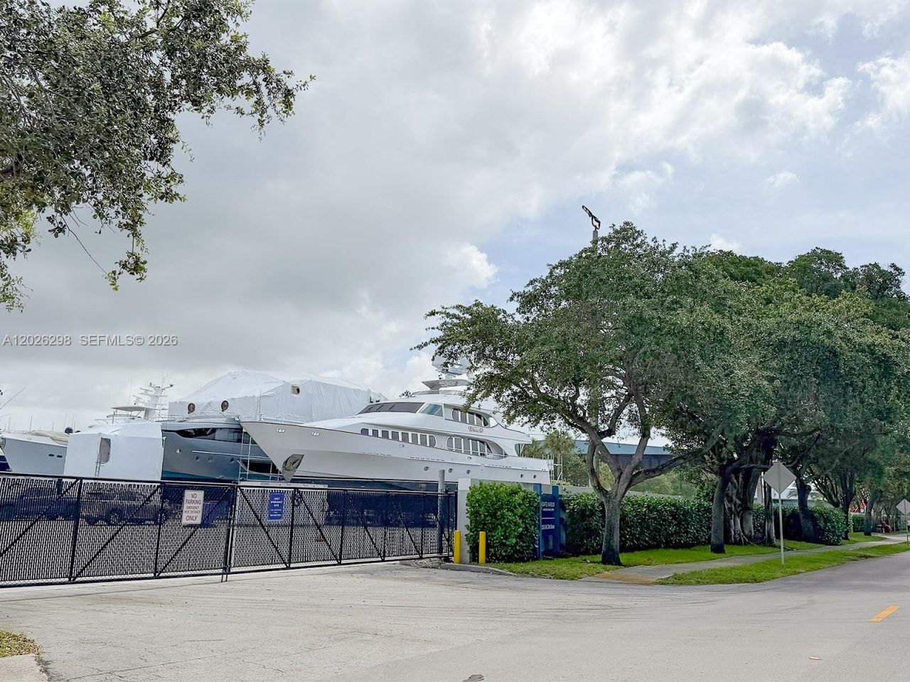 1827 SW 21st St, Fort Lauderdale, FL 33315 Photo