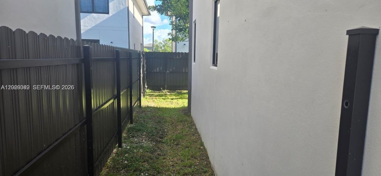 1159 NW 3rd St , Florida City, FL 33034 Photo