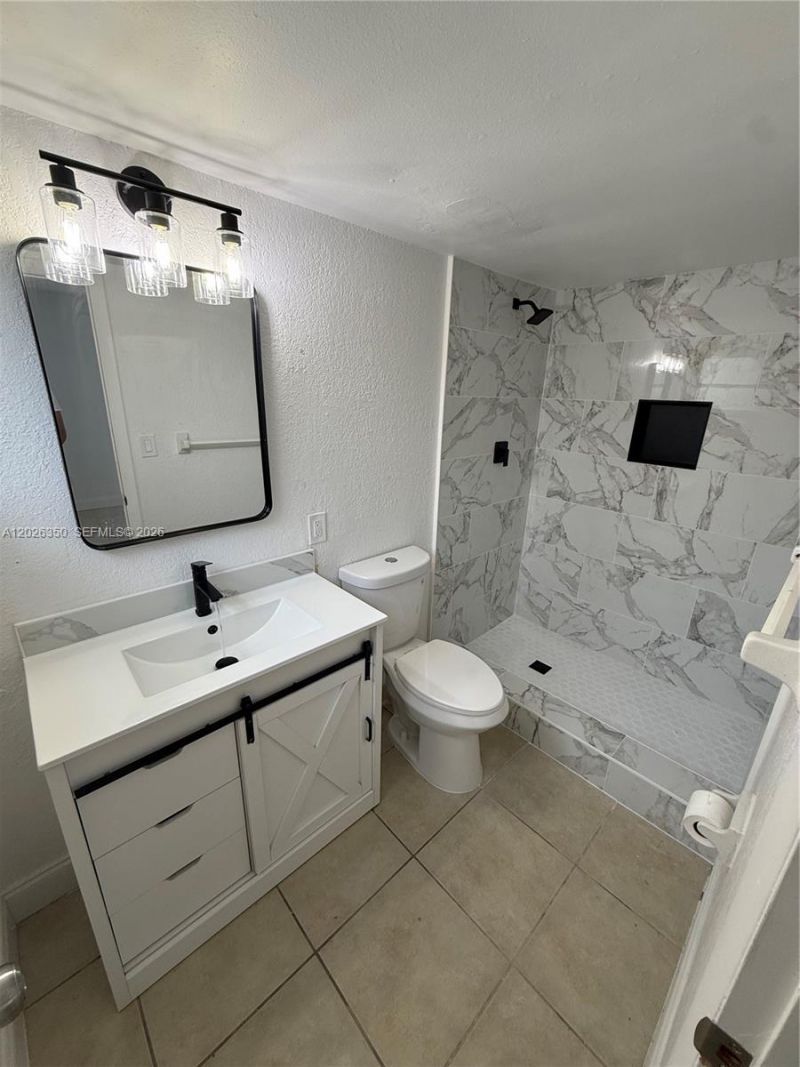 15221 NE 6th Ave, Unit A111, Miami, FL 33162 Photo