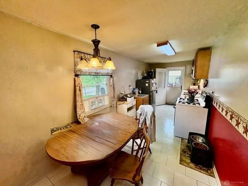 302 Rawson Drive, New Carlisle, OH 45344 Photo 5