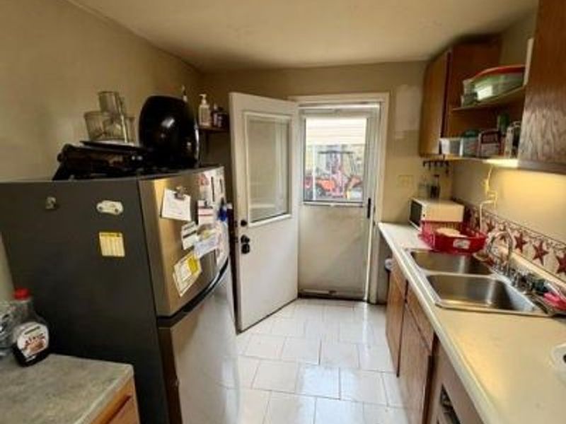 302 Rawson Drive, New Carlisle, OH 45344 Photo 7