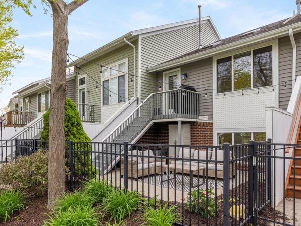 1379 Quarterline Cmns, Unit 16, Holland, MI 49423