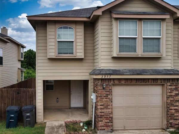 3957 Vista Mar Drive, Fort Worth, TX 76040