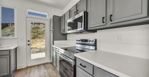 2141 Sapphire Ridge Way, Reno, NV 89523 Photo