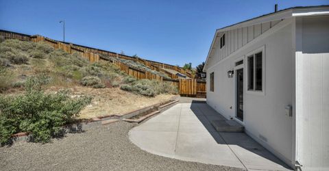 2141 Sapphire Ridge Way, Reno, NV 89523 Photo