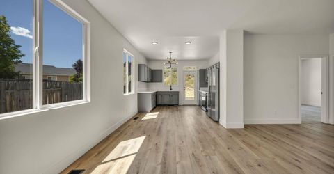 2141 Sapphire Ridge Way, Reno, NV 89523 Photo
