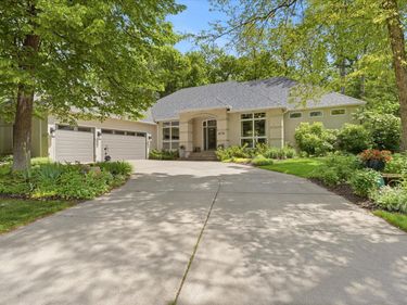4170 Dallas Lane N, Plymouth, MN 55446