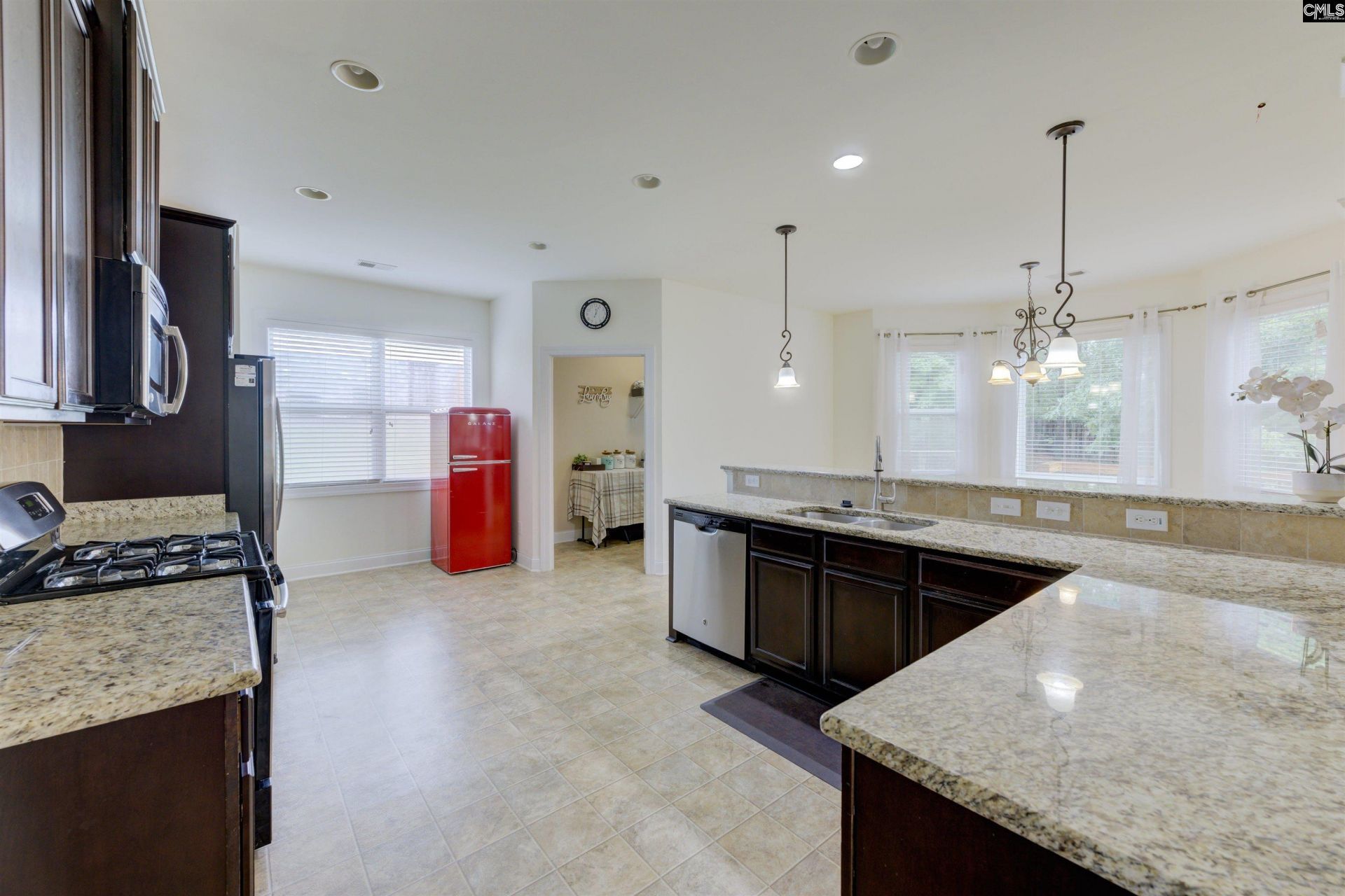 1053 Valley Estates Drive  Photo 14