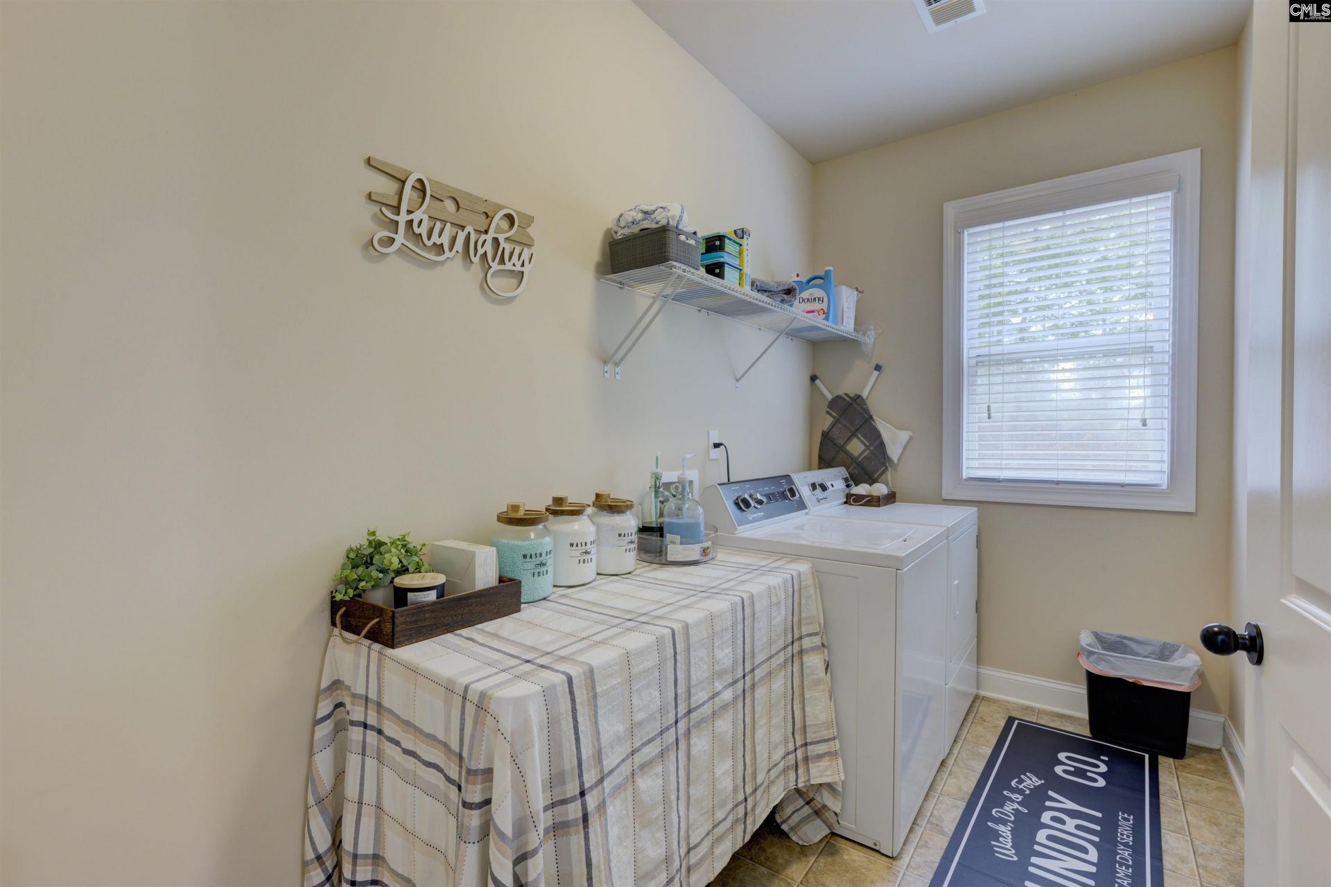 1053 Valley Estates Drive  Photo 15