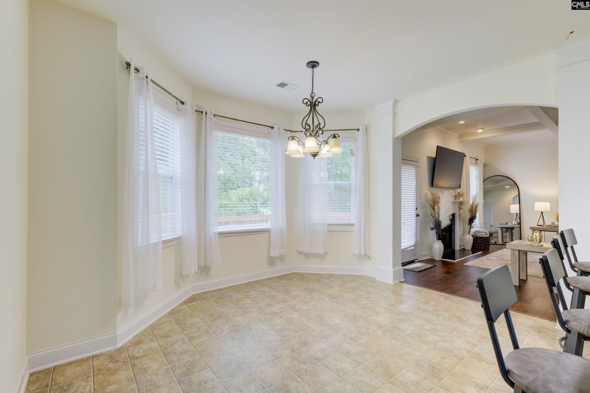 1053 Valley Estates Drive  Photo 16