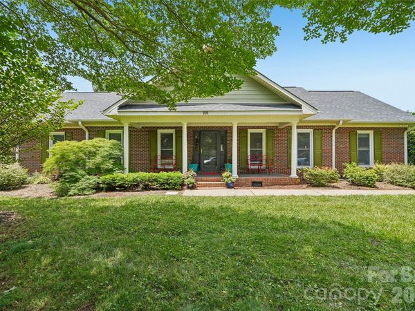 320 Canvasback Road , Mooresville, NC 28117