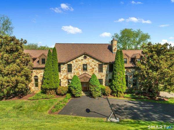 194 Quaker Farms, Oxford, CT 06478