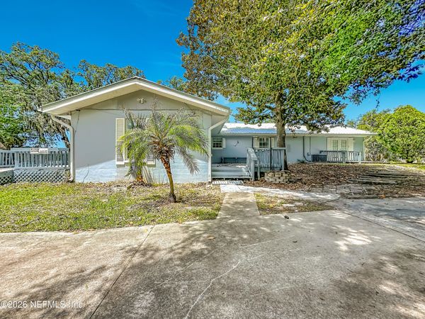516 COUNTY ROAD 207A, East Palatka, FL 32131