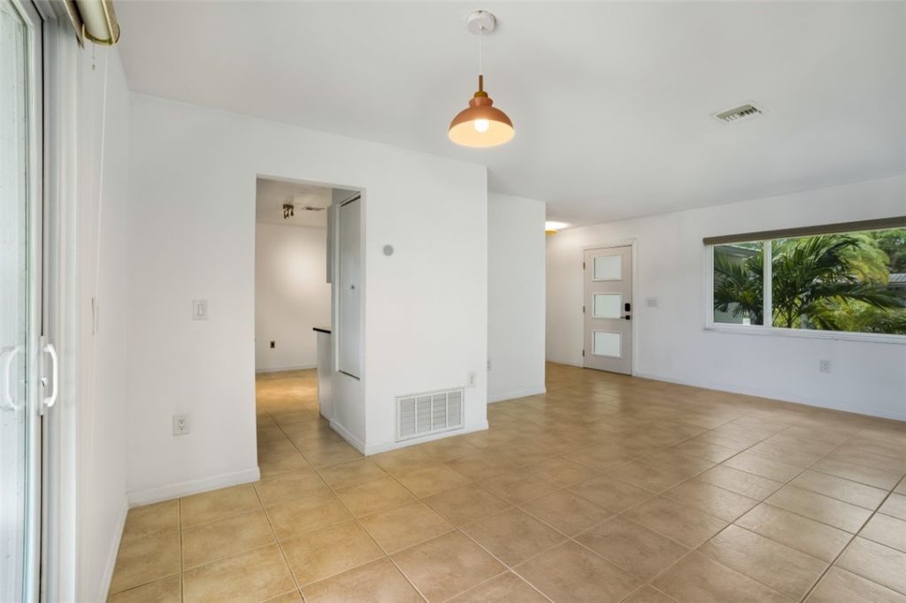 1046 29th Street , Vero Beach, FL 32960 Photo