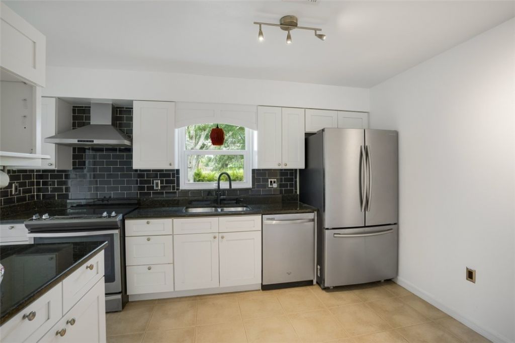 1046 29th Street , Vero Beach, FL 32960 Photo