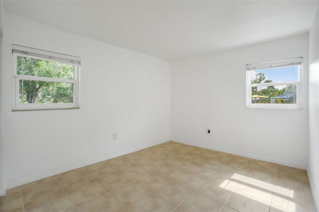 1046 29th Street , Vero Beach, FL 32960 Photo