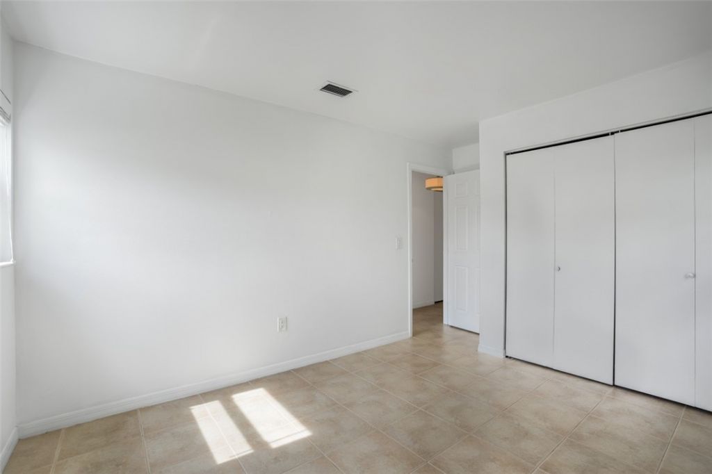 1046 29th Street , Vero Beach, FL 32960 Photo