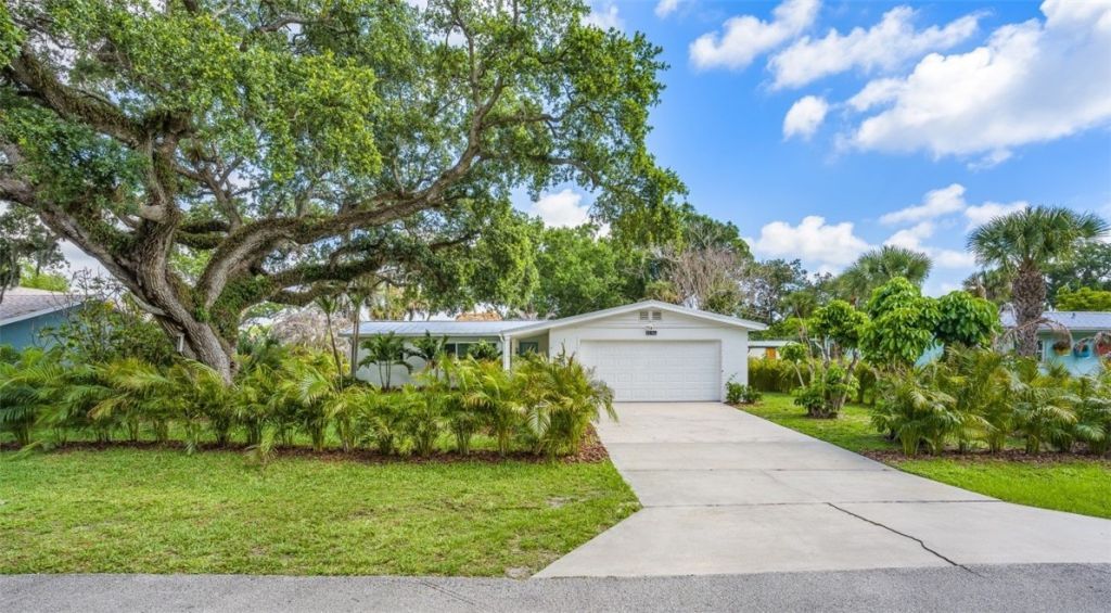 1046 29th Street , Vero Beach, FL 32960 Photo