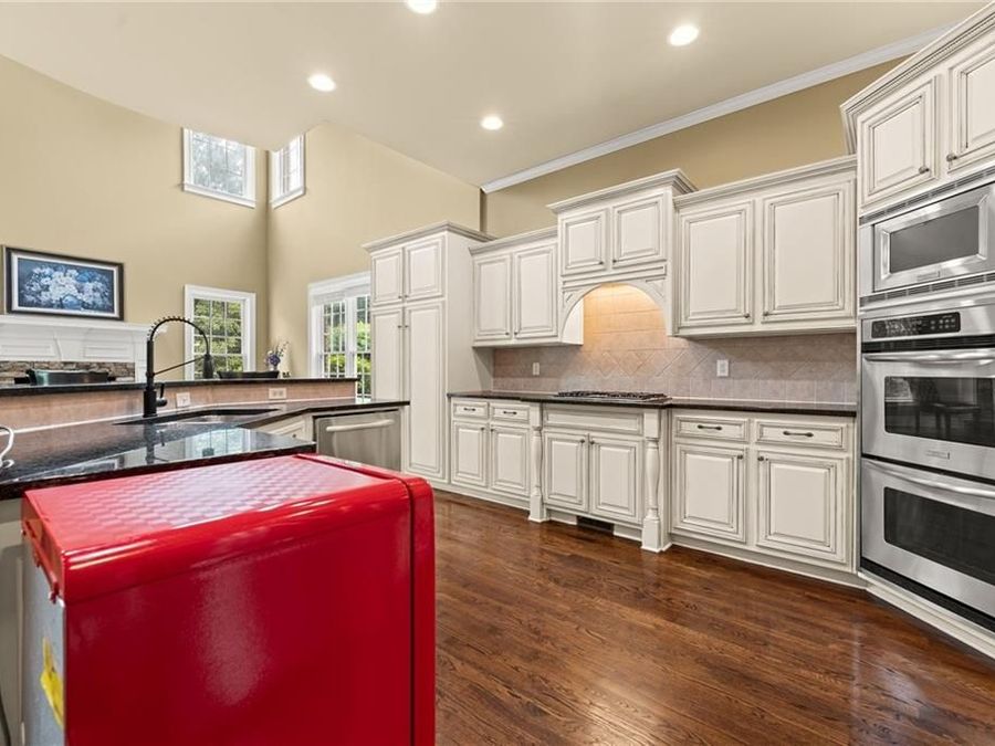 Property Image 29