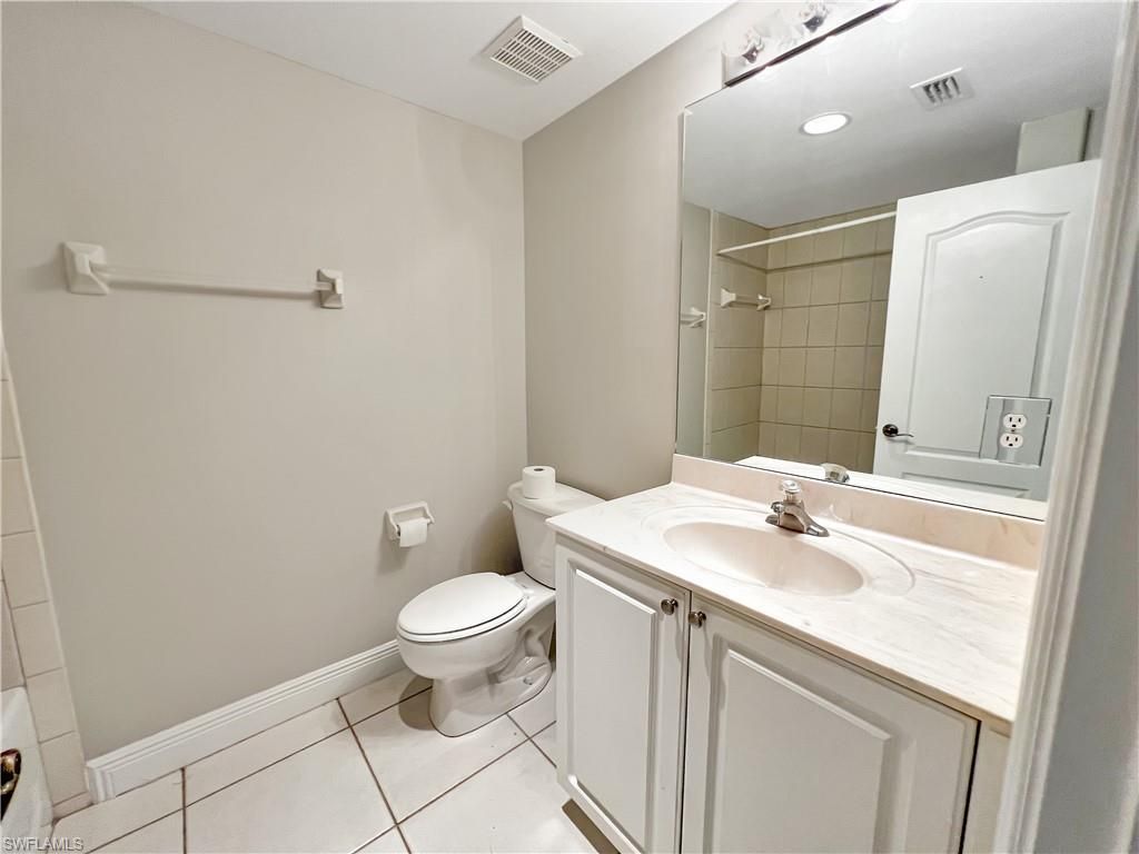 4172 Castilla Cir , Unit 105, Fort Myers, FL 33916 Photo