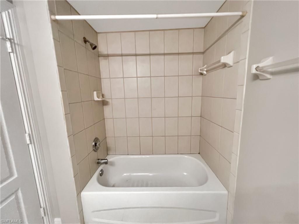 4172 Castilla Cir , Unit 105, Fort Myers, FL 33916 Photo