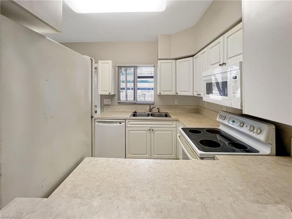 4172 Castilla Cir , Unit 105, Fort Myers, FL 33916 Photo