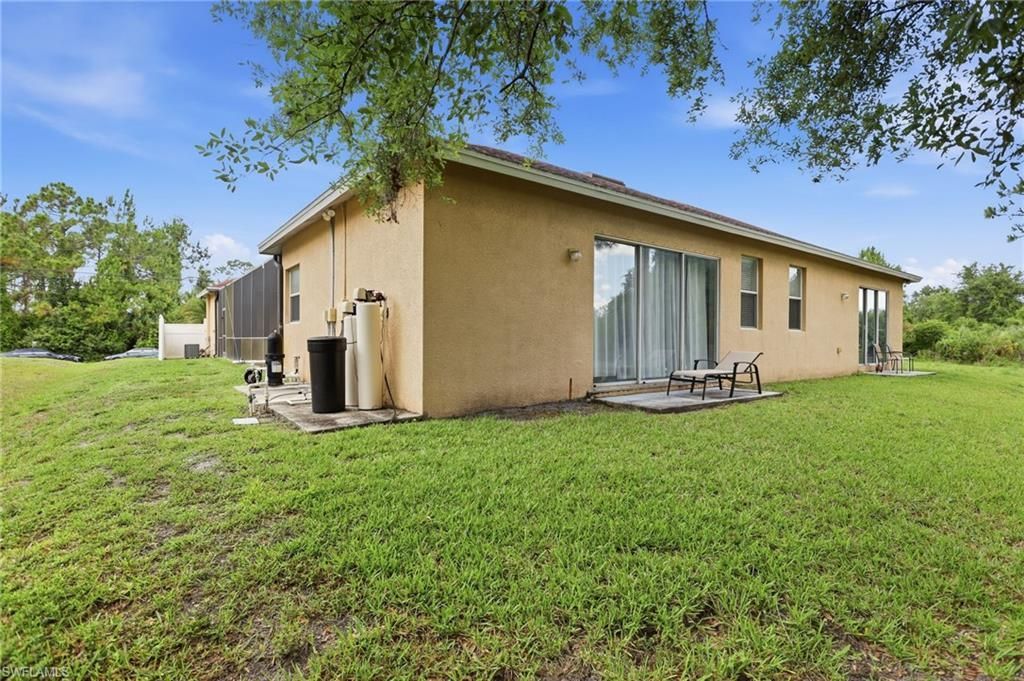 711 Crestline Ave S, Lehigh Acres, FL 33974 Photo