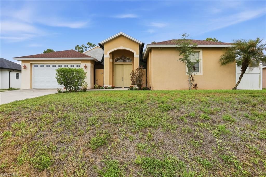 711 Crestline Ave S, Lehigh Acres, FL 33974 Photo