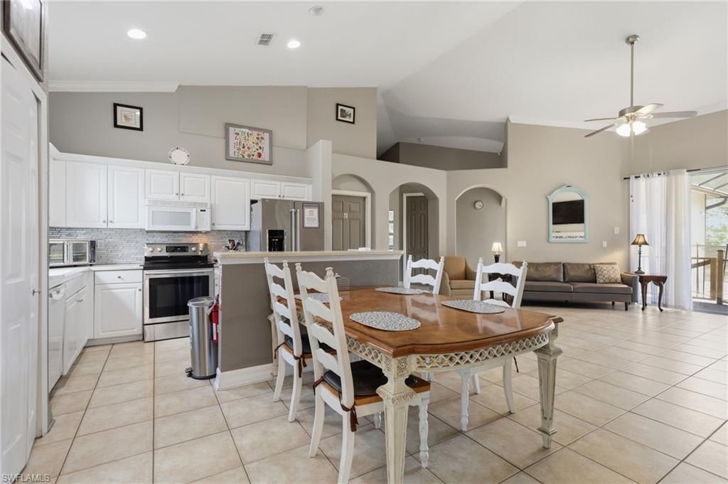711 Crestline Ave S, Lehigh Acres, FL 33974 Photo
