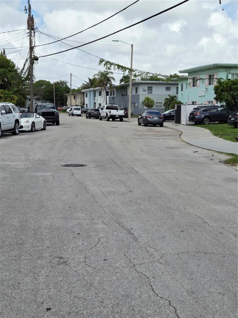 511 NE 82nd Ter , Miami, FL 33138 Photo