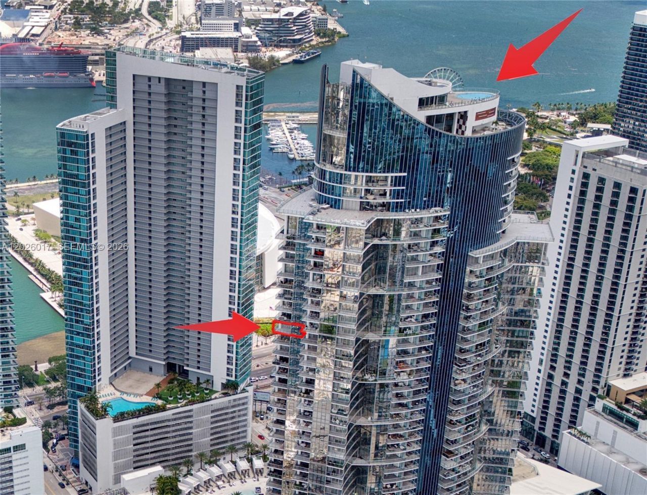 851 NE 1st Ave, Unit 4201, Miami, FL 33132 Photo