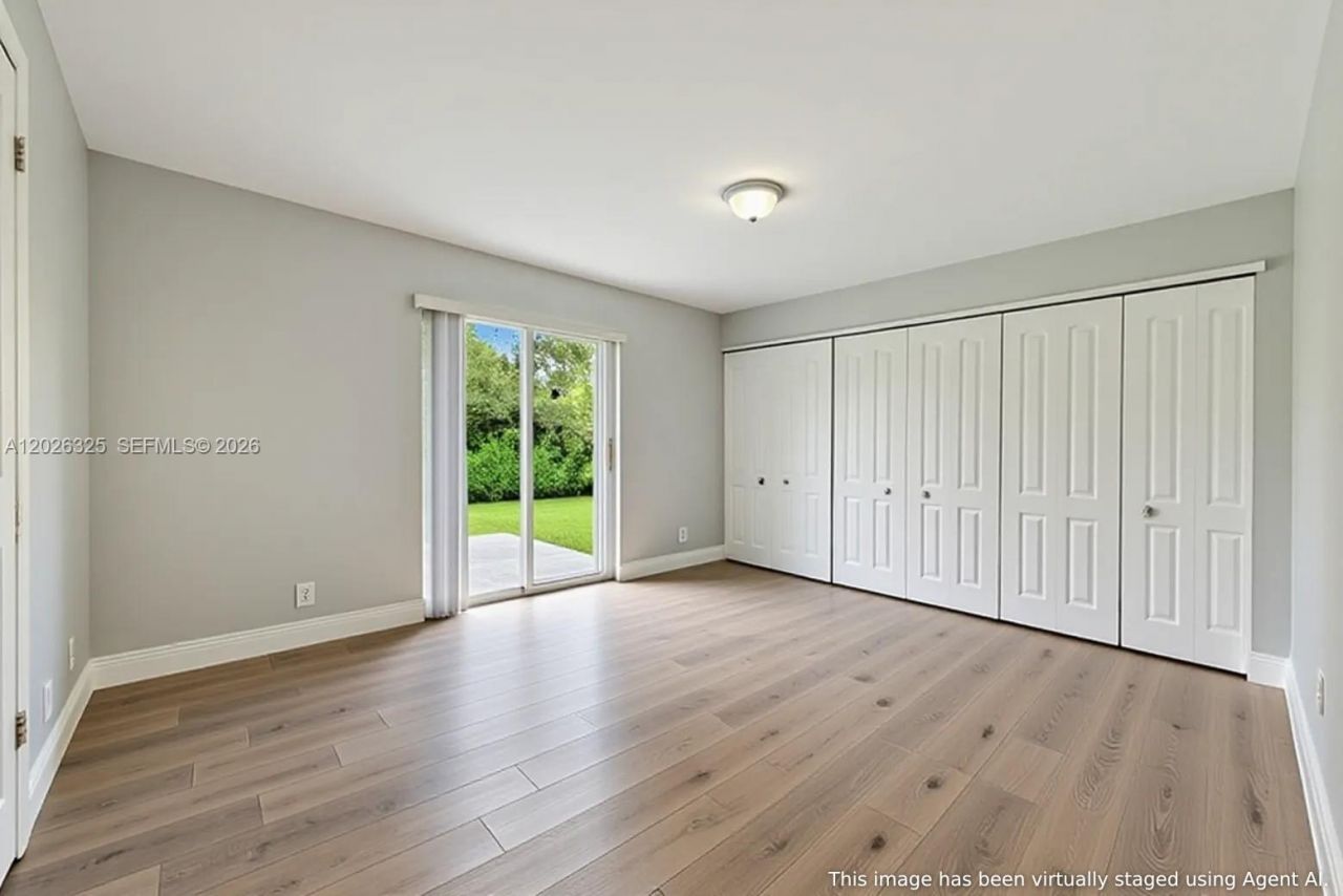 6198 SW 63rd St, South Miami, FL 33143 Photo