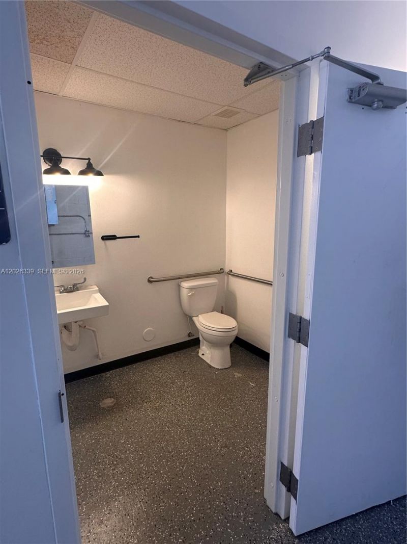20200 NW 2nd Ave , Unit C2, Miami Gardens, FL 33169 Photo