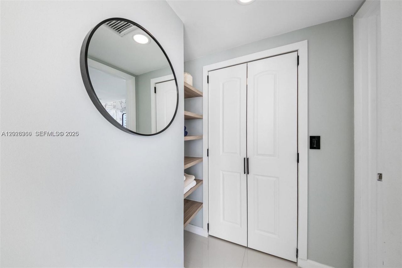 665 NE 25th St, Unit 1805, Miami, FL 33137 Photo