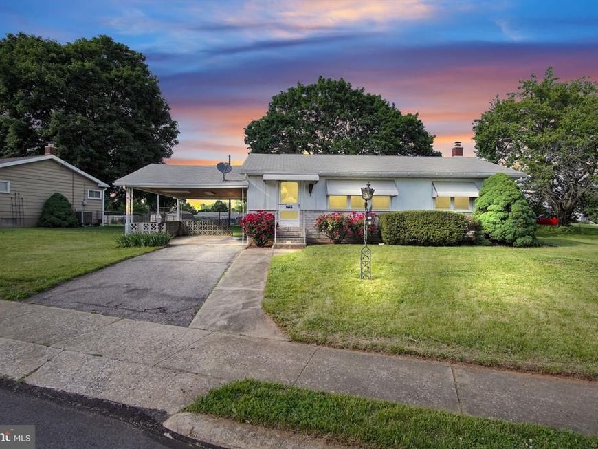 844 Gunnison Road, York, PA 17404 Main Photo
