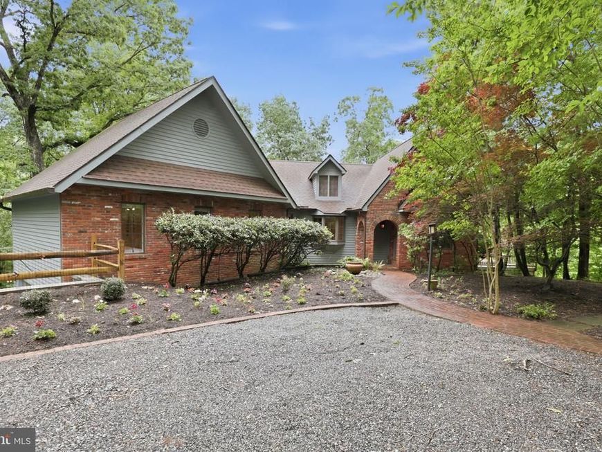 2809 Clove Lane, Edgewater, MD 21037 Main Photo