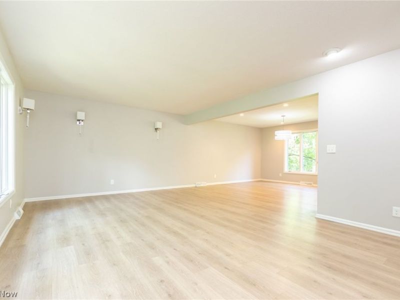 3860 Beechmont Oval, Orange Village, OH 44122 Photo 5