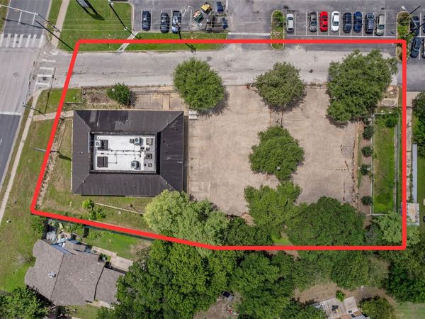 320 W William Cannon DR, Austin, TX 78745
