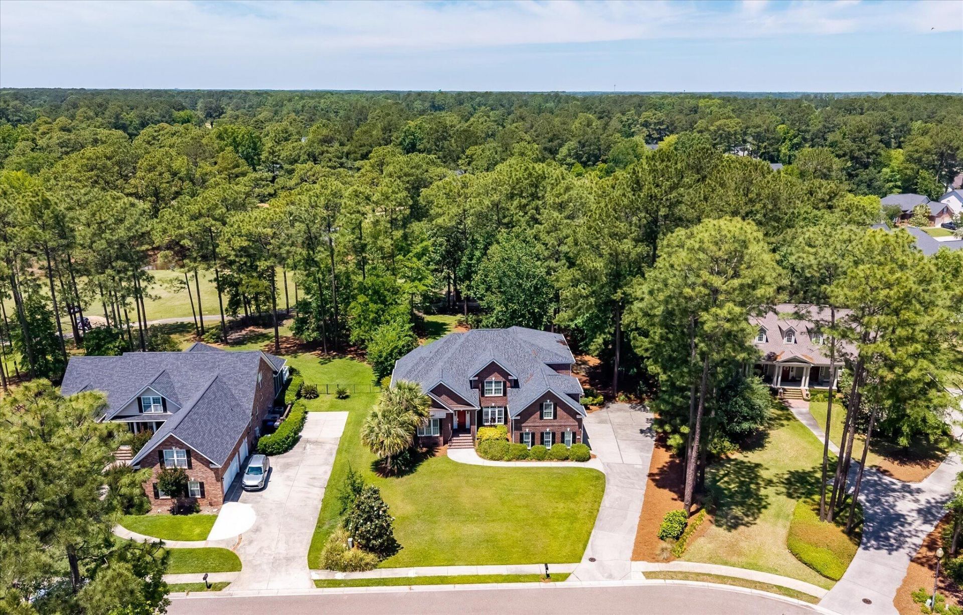 125 Pine Valley Drive Photo 4
