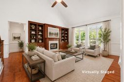 125 Pine Valley Drive photo 4