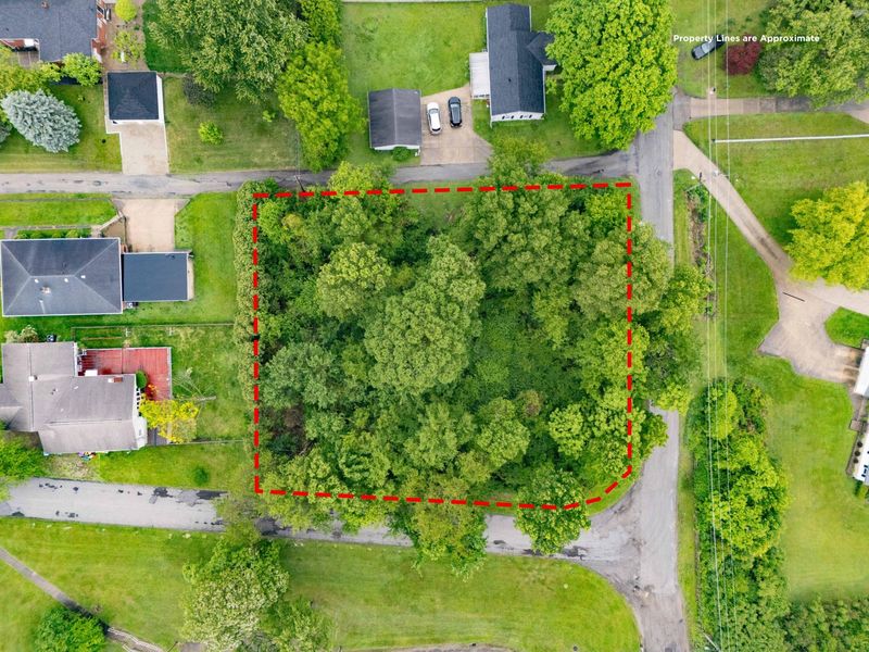 - Walnut , Sidney, OH 45365 Photo 2