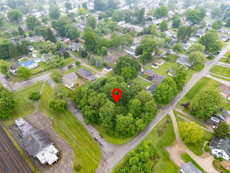 - Walnut , Sidney, OH 45365 Photo 4