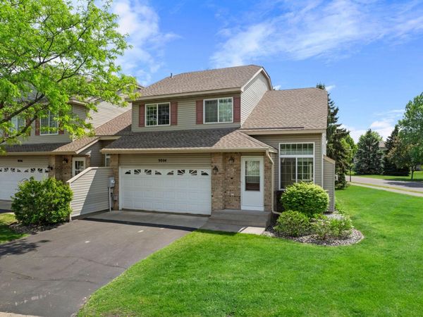 9804 Hamlet Lane S, Cottage Grove, MN 55016