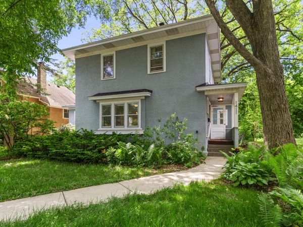 1411 Chelmsford Street, Saint Paul, MN 55108