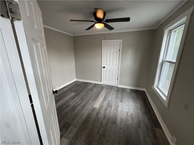 3317 Tate Avenue , Cleveland, OH 44109 Photo 14