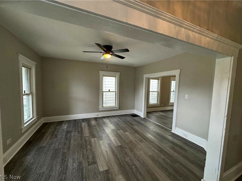 3317 Tate Avenue , Cleveland, OH 44109 Photo 5
