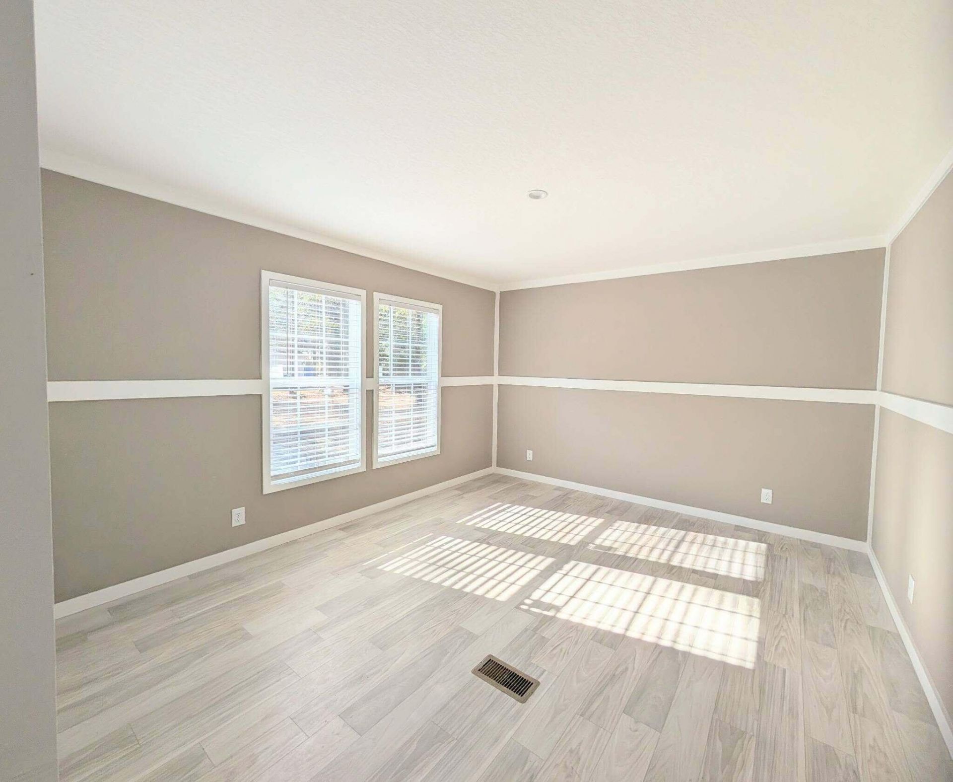 208 Shannon Road Photo 16