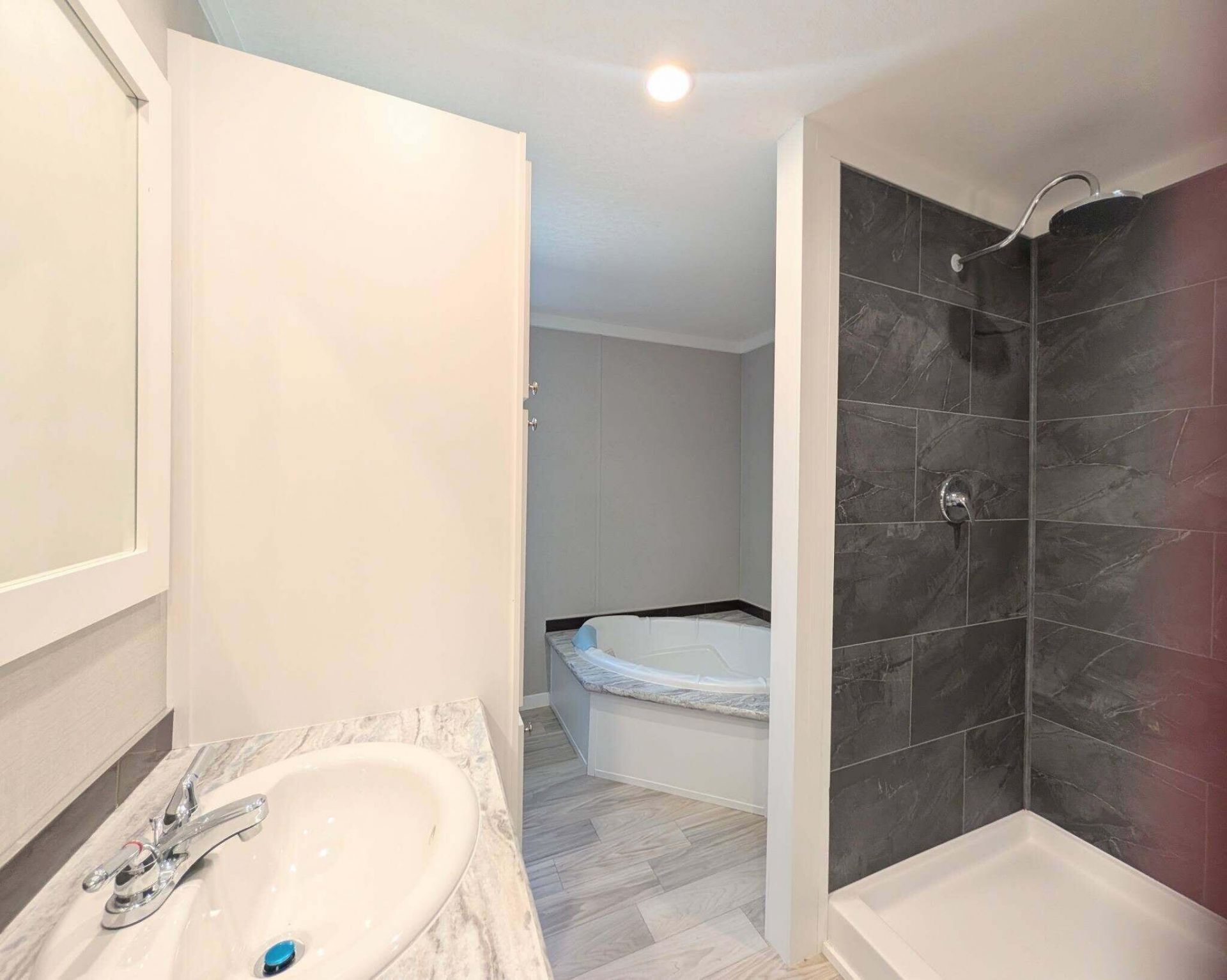 208 Shannon Road Photo 27
