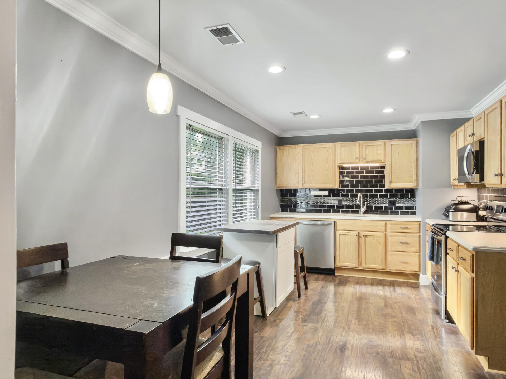 124 Kathryn Drive Photo 12