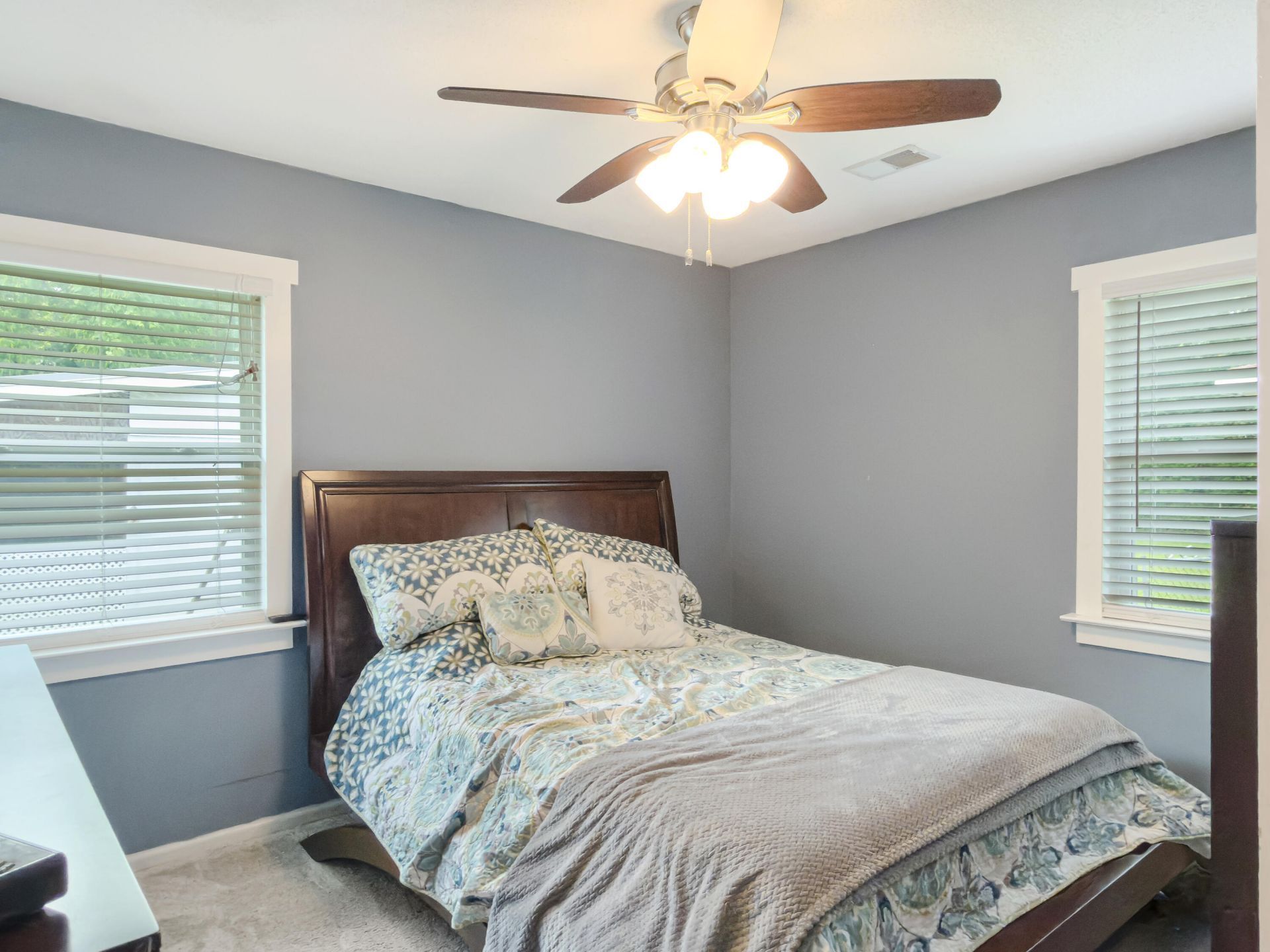 124 Kathryn Drive Photo 17